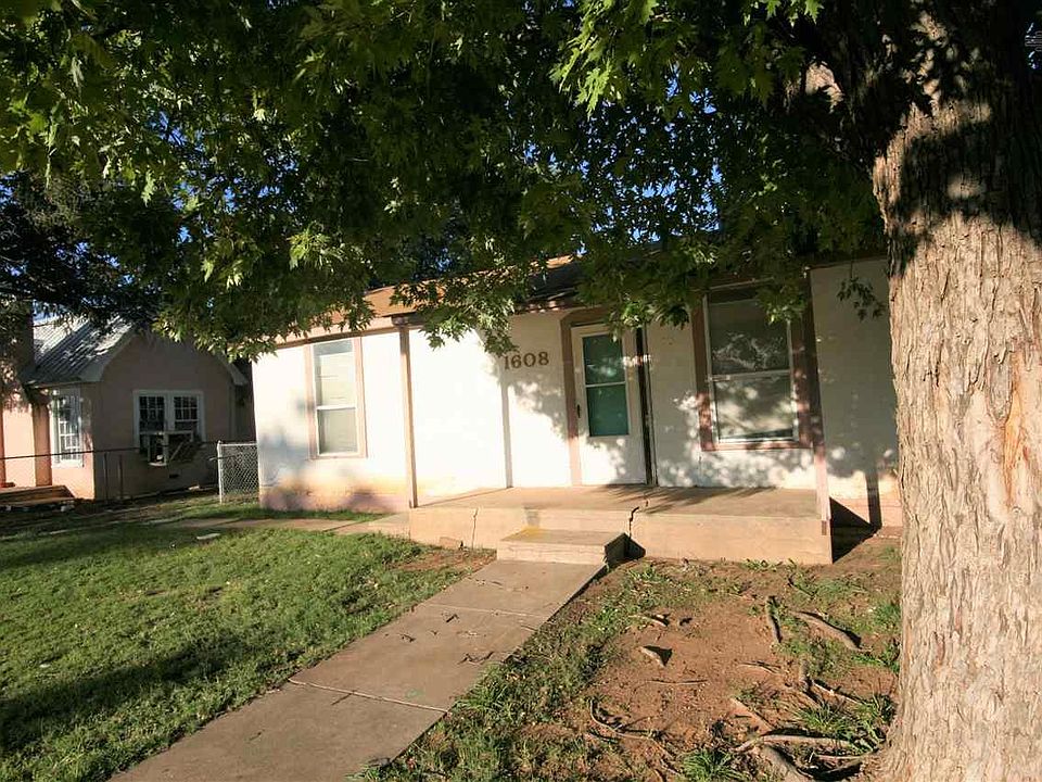 2nd image of 1608 Sheldon St
