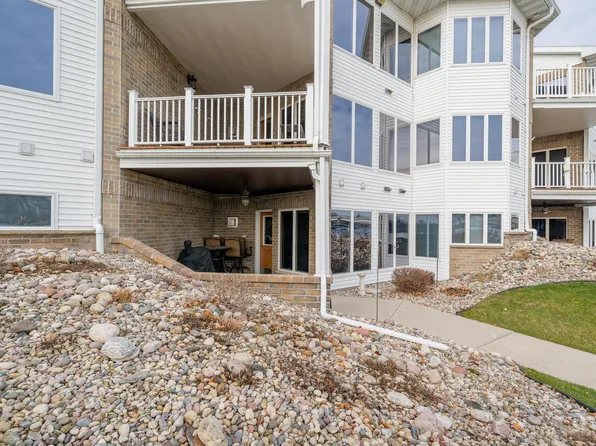 169 S 1st St Unit 10, Winneconne, WI 54986