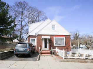 64 Clematis St, Providence, RI 02908