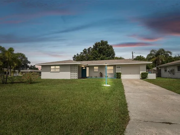 8804 110TH STREET, SEMINOLE, FL 33772