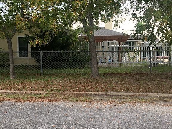 4th image of 119 Wendi Ln