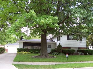 405 Hamlin St, Park Forest, IL