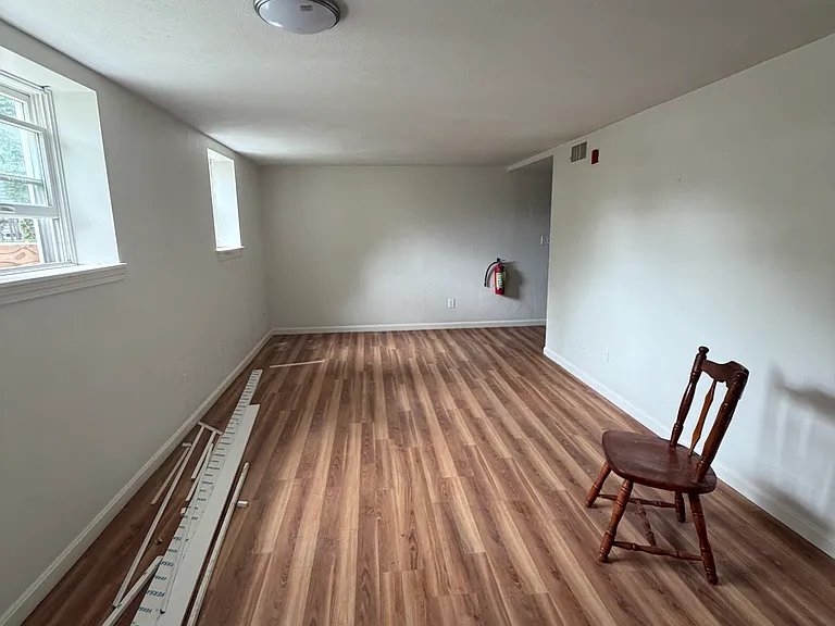 72 Cabot St #8 — Photo 2
