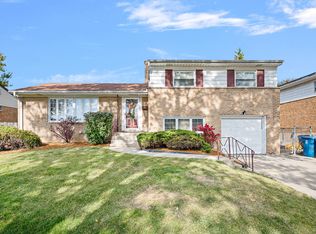 291 Division St, Melrose Park, IL