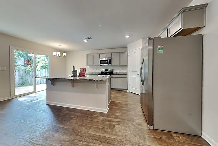 302 Crooked Pine Ct — Photo 7