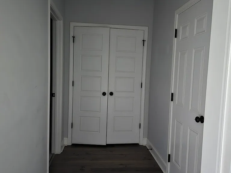 108 Wenlock Cir — Photo 14
