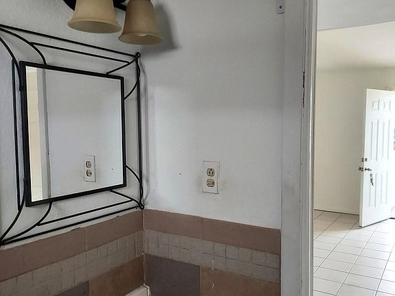 4th image of 308 Cerrito Court Apartments #2