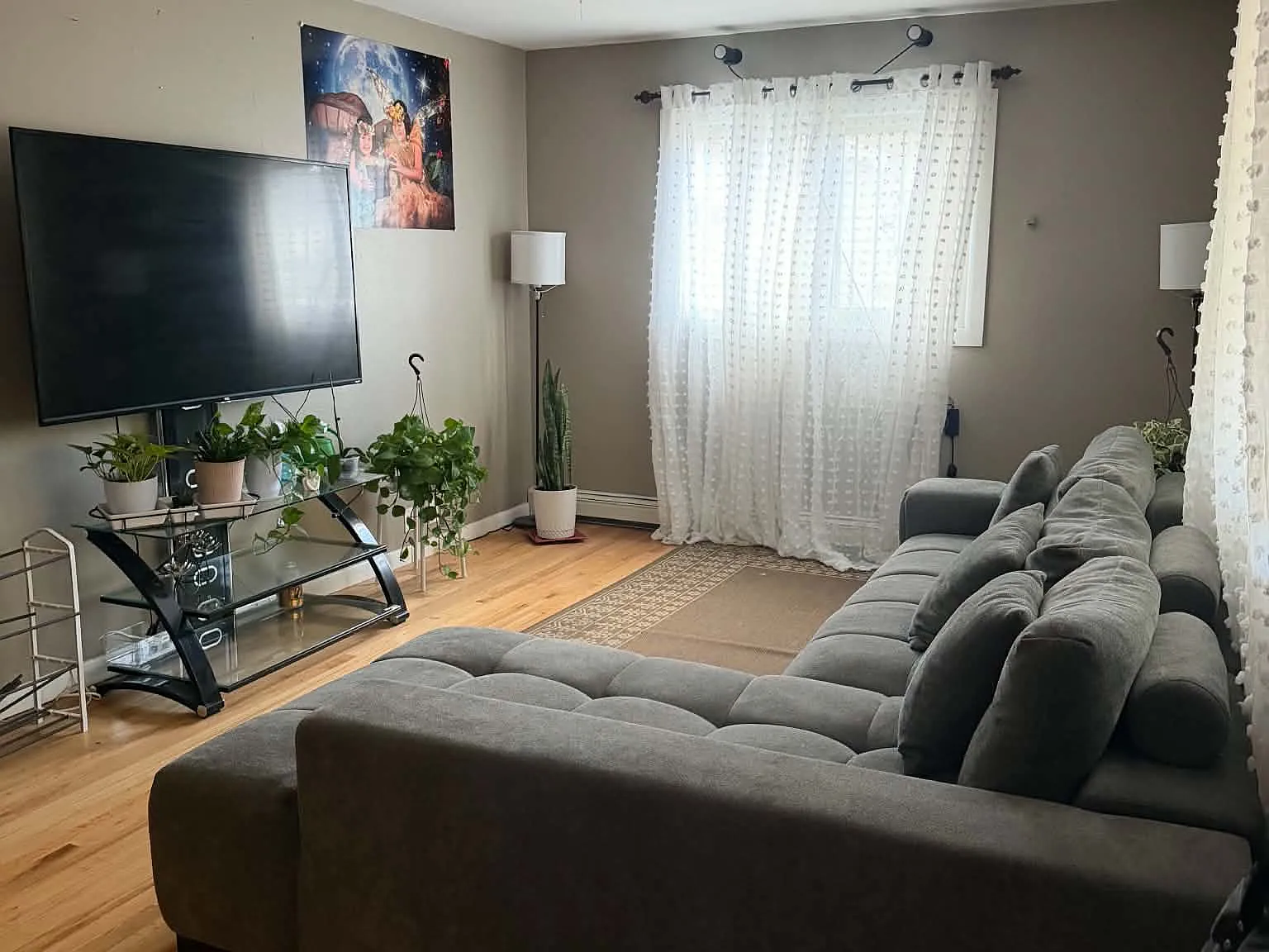 3 bed, 2192 sqft, $2,750 — Photo 3