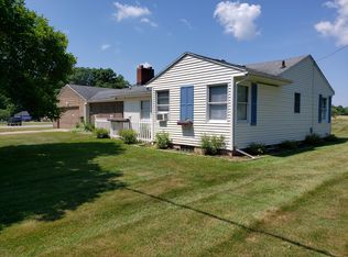 1216 32nd St, Allegan, MI 49010