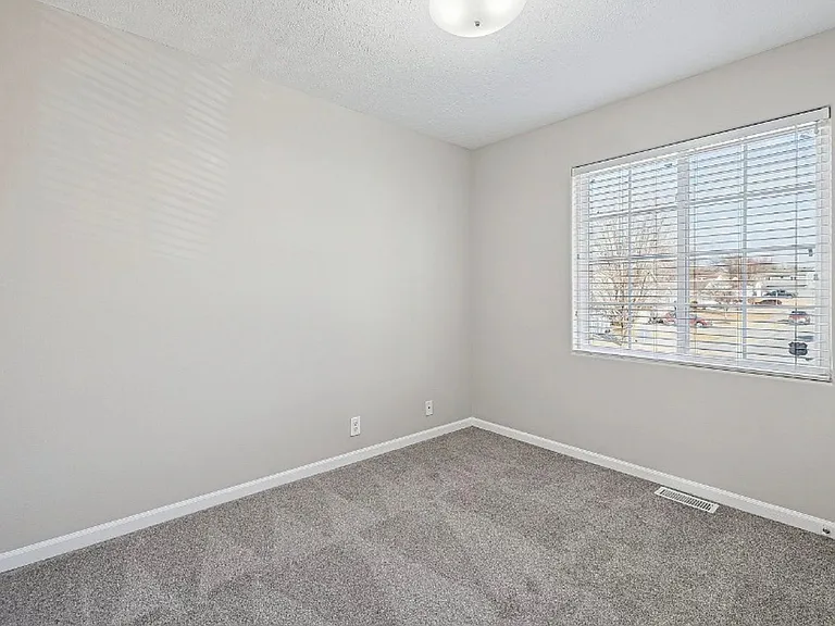 7841 Bondesson St — Photo 15