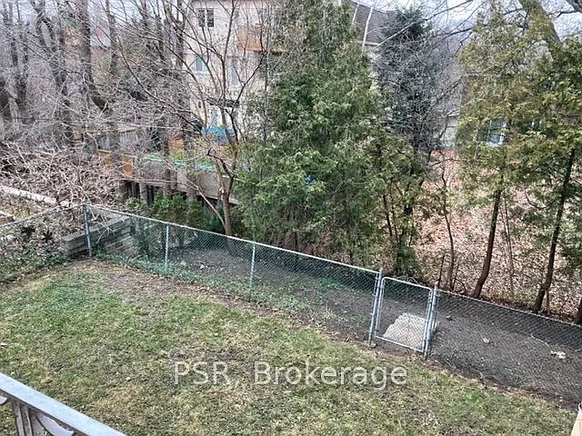 66 Prue Ave — Photo 2