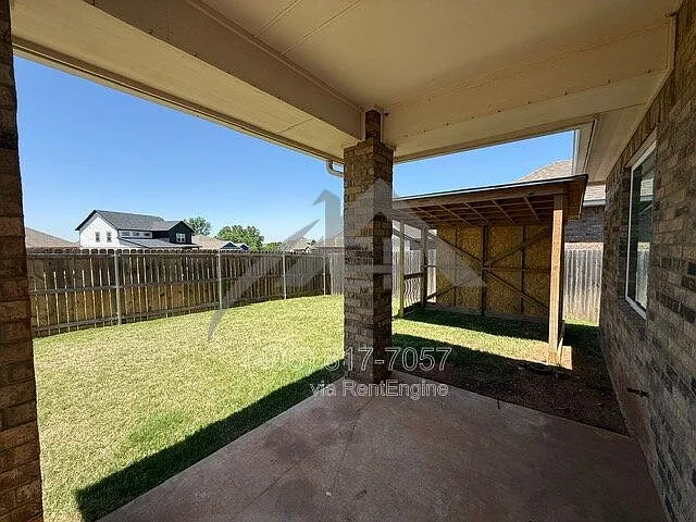 10001 Glover River Dr — Photo 23