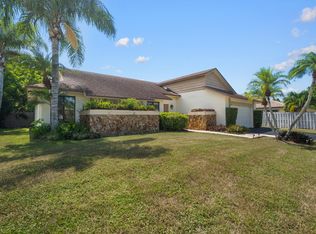 21465 Woodchuck Way, Boca Raton, FL 33428