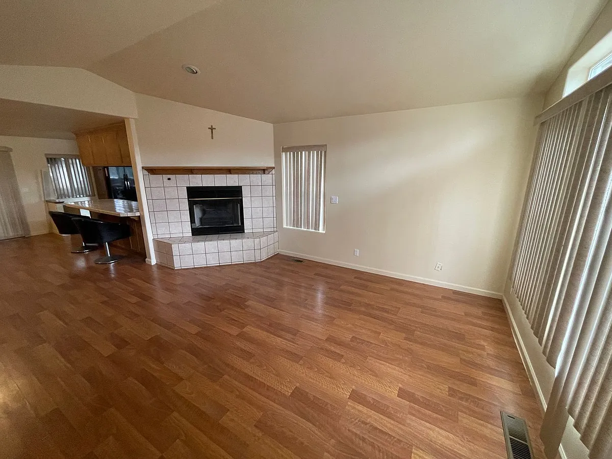 Building Photo - 14648 Lafayette Cir