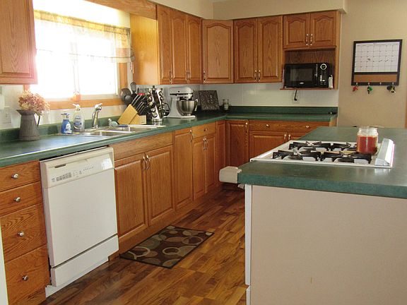 4th image of 338 N Cedar St