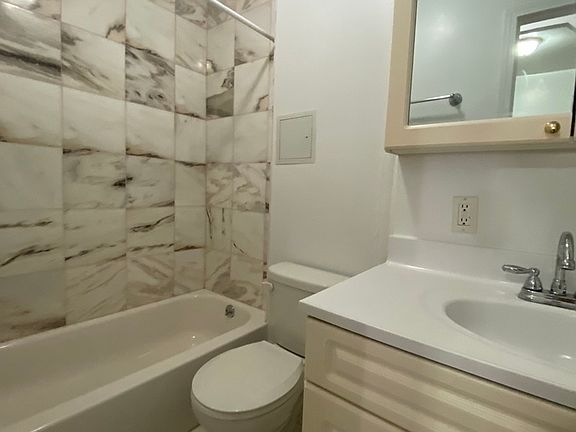3rd image of 408 W 56th St APT 2D