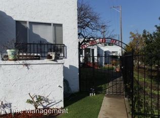 761 1/2 Belmont Ave, Long Beach, CA 90804