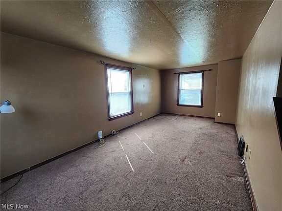 3rd image of 19850 Ormiston Ave