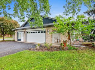 998 99th Ln NE, Blaine, MN 55434