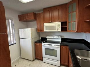 8740 N Sherman Cir APT 406, Miramar, FL 33025
