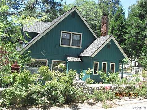 1st image of 236 Heliotrope Dr