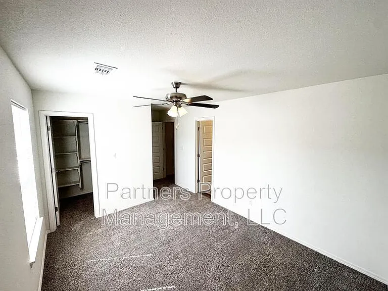 875 S Amarillo Ave #2 — Photo 15
