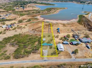 209 Crow Trce, Henrietta, TX 76365
