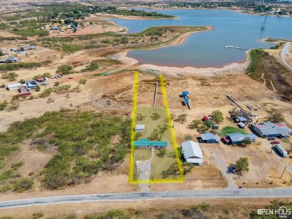 209 Crow Trce, Henrietta, TX 76365