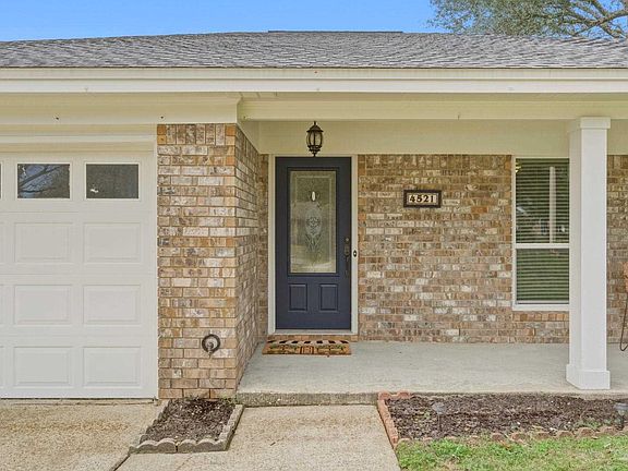 3rd image of 4521 Baywoods Ct
