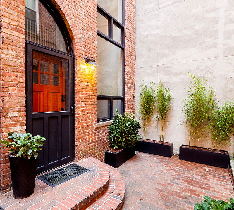 1st image of 139 W 13th St APT 6