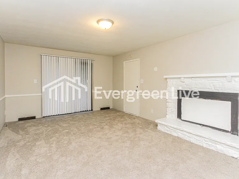 3895 W Fairview Rd — Photo 4