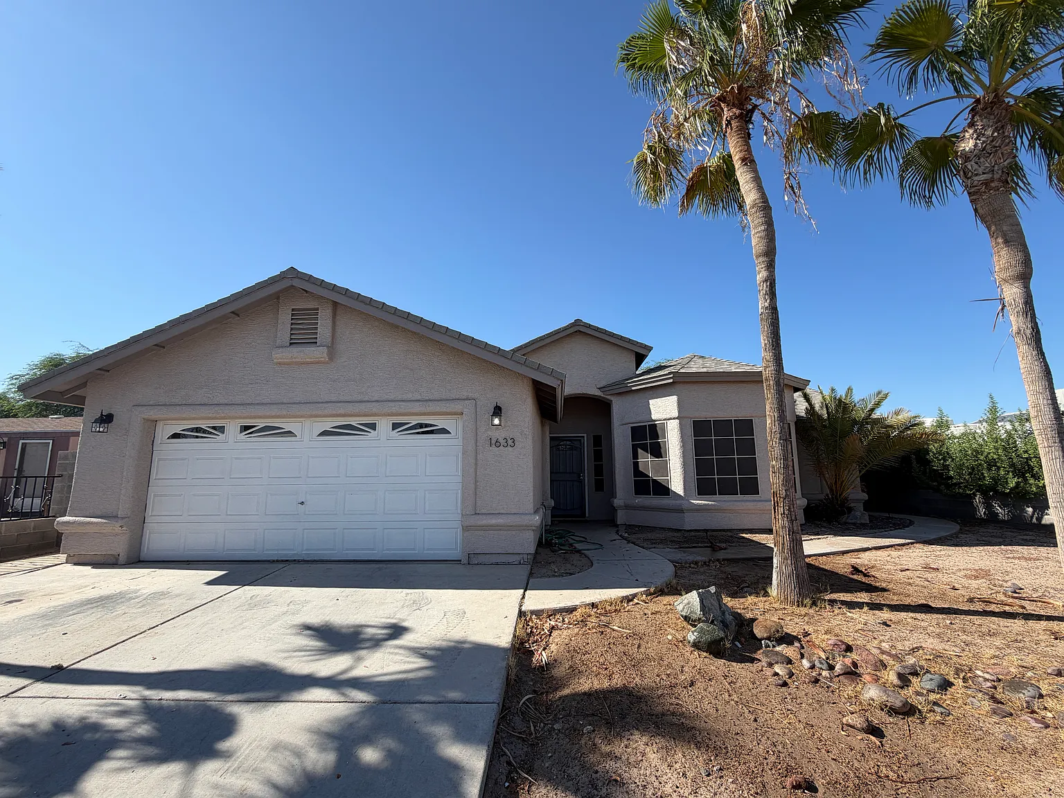 3 bed, 2.5 bath, 1491 sqft, $1,700 — Photo 2