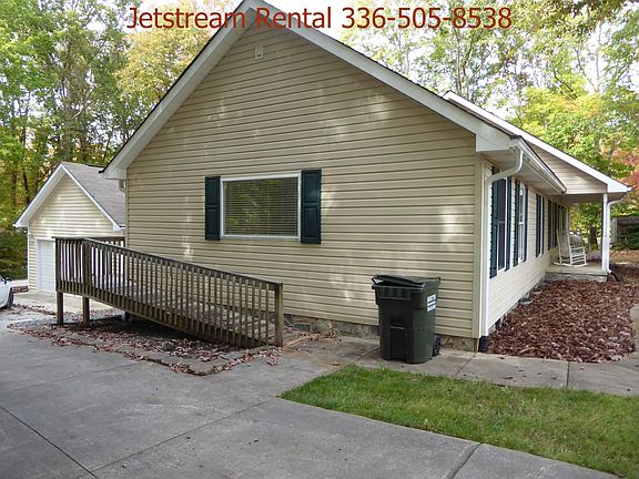 Ramp on side of house