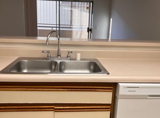 976 Elden Ave APT 109, Los Angeles, CA 90006