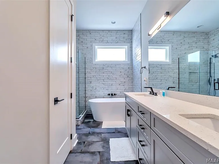7132 Fain Park Dr — Photo 24