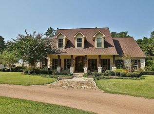 33211 Walnut Xing, Magnolia, TX 77355