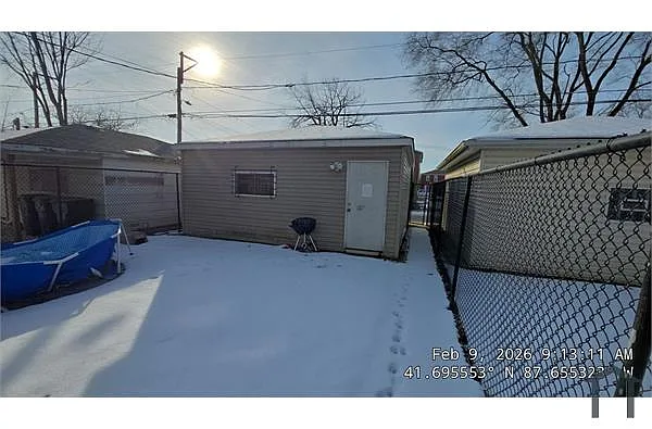 Building Photo - 1313 W 109th St