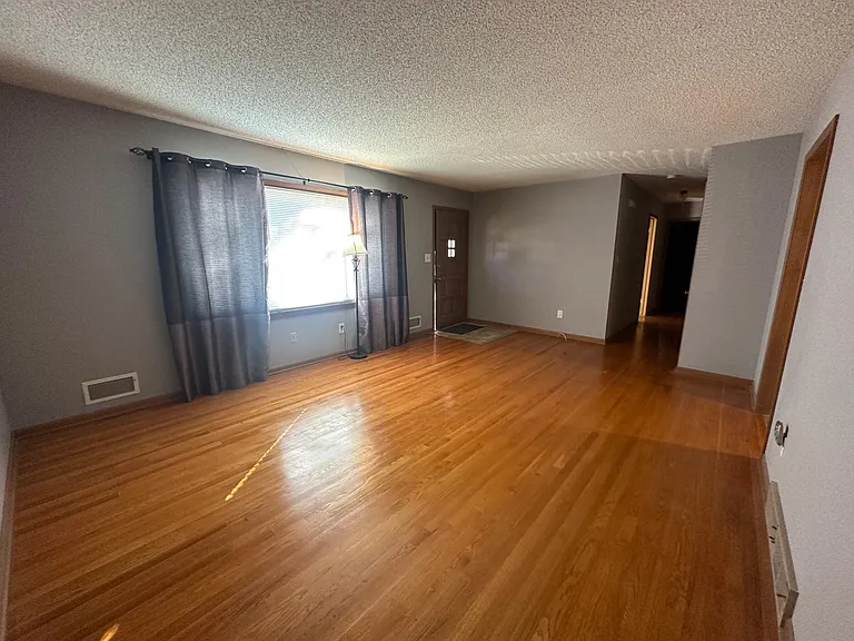 13630 Bennington Ave #MAIN — Photo 13