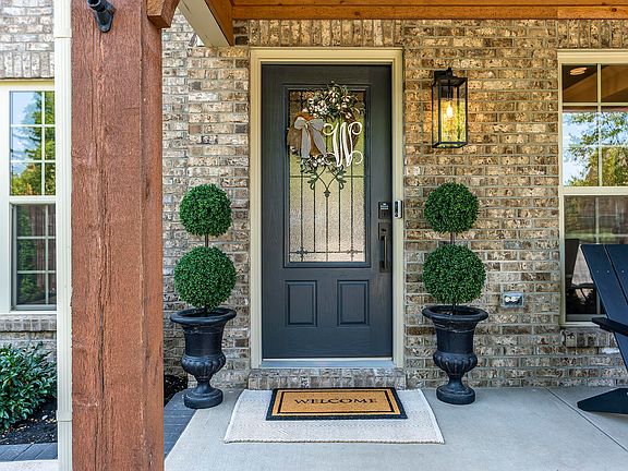 4th image of 2104 Palomar Trace Dr