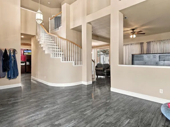 1953 Bolton Ln, Manteca, CA 95336