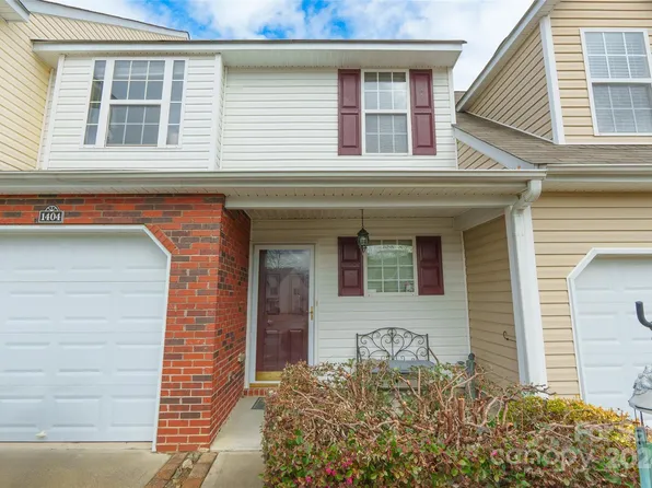 1404 Walnut Hill Dr, Rock Hill, SC 29732