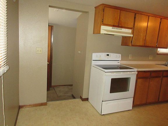 5th image of 1501 6th St N