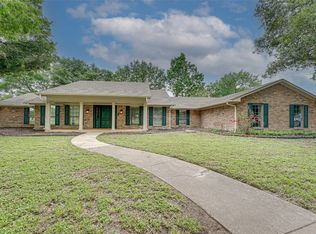 3101 Country Club Rd, Ennis, TX 75119