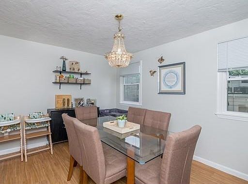 2nd image of 70 Regent Cir #1