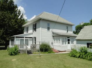 110 S Cottonwood St, Roland, IA 50236