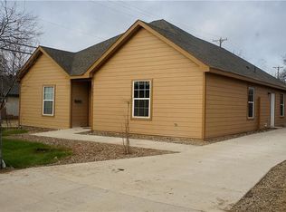 2901 Chestnut Ave, Fort Worth, TX 76106