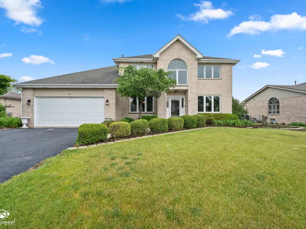 631 Vanderbilt Dr, New Lenox, IL 60451