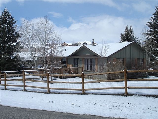 1st image of 40524 Steamboat Dr