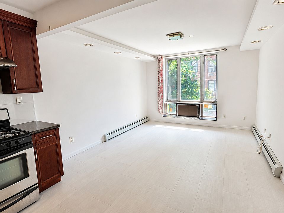 1st image of 8220 Britton Ave APT 2B
