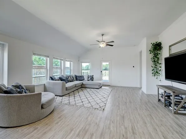 11919 Radura Rd, Humble, TX 77346